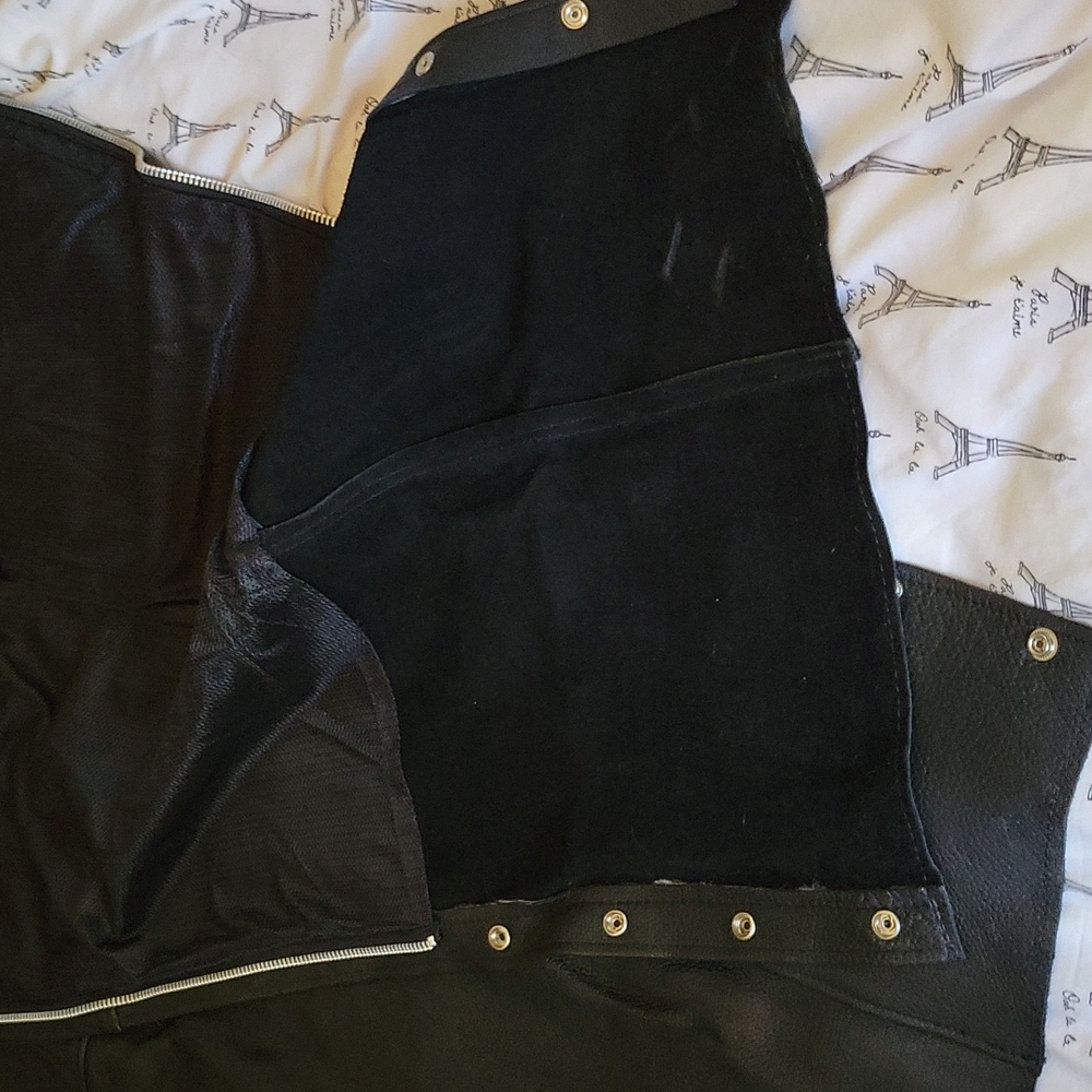 Leather chaps - Picture 10 of 15